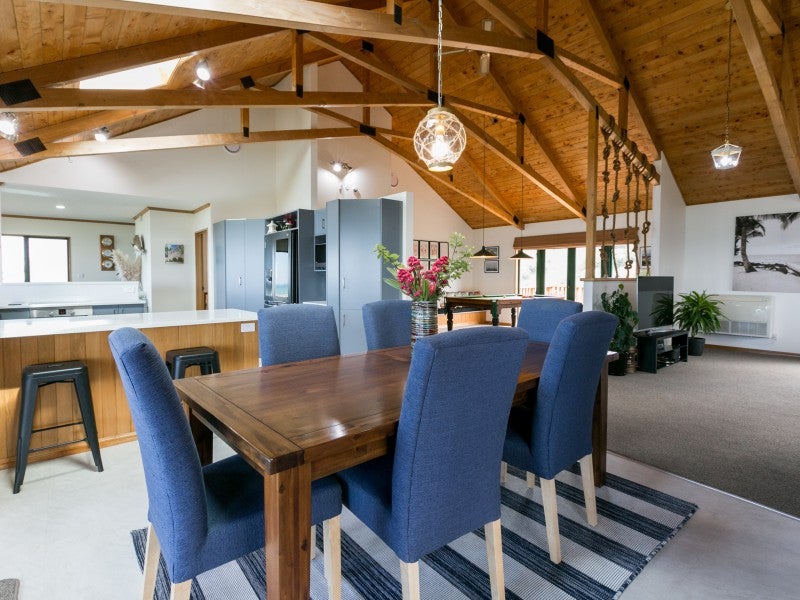 286 Whirinaki Road, Eskdale - Carousel 2