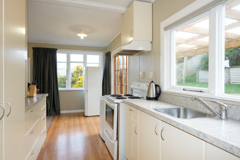 33 McIntosh Road, Brighton, Dunedin - Carousel 2