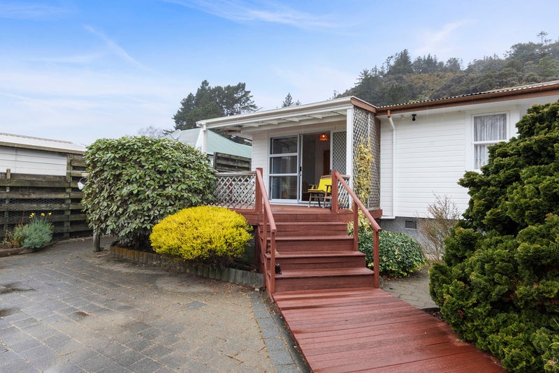 53 Hine Road, Wainuiomata, Lower Hutt - Carousel 1