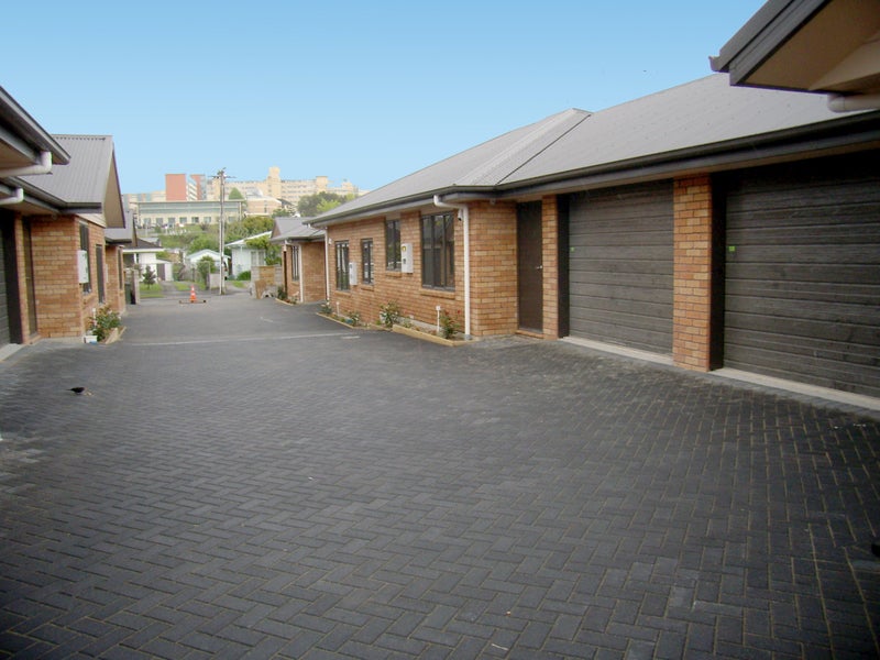 6A Jones Crescent, Melville, Hamilton - Carousel 2