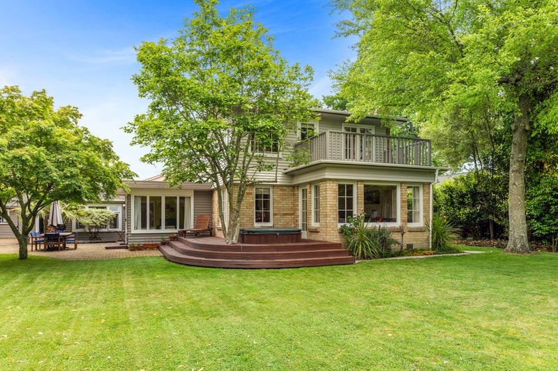 31 Sophia Street, Glenholme, Rotorua - Carousel 1