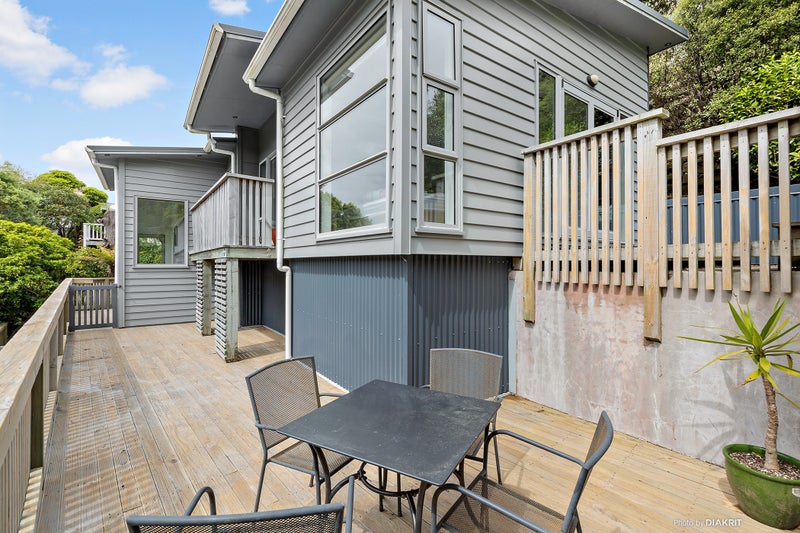 3/17 Blackbridge Road, Wadestown, Wellington - Carousel 1