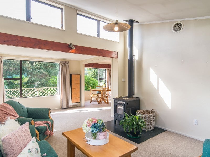 34 Tiromoana Road, Raumati South, Paraparaumu - Carousel 2