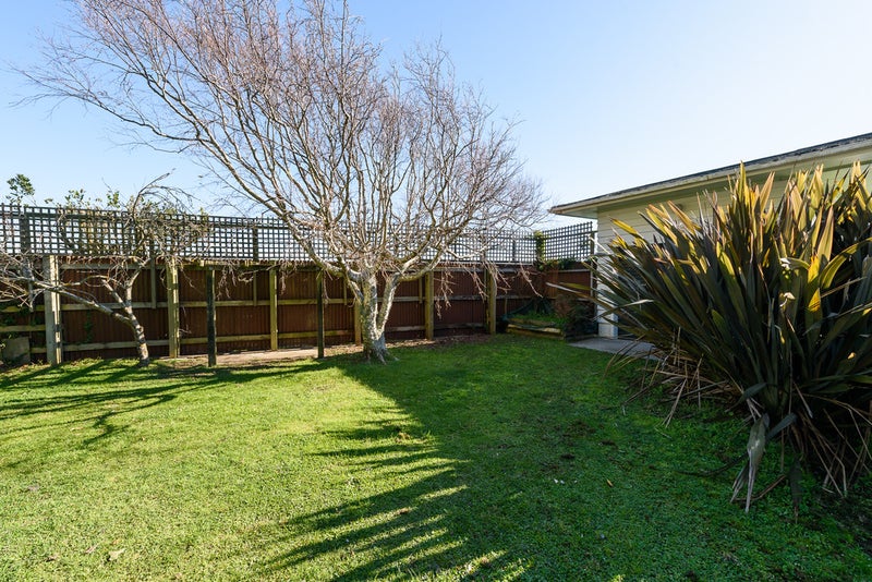 6 Findhorn Place, Papakowhai, Porirua - Carousel 16