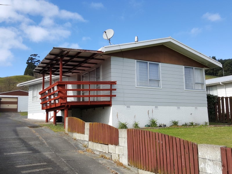 44 Alice Street, Outer Kaiti, Gisborne - Carousel 1