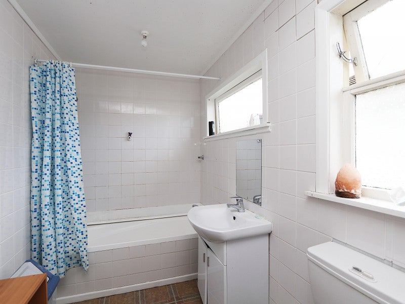 47 Moohan Street, Wainuiomata, Lower Hutt - Carousel 2