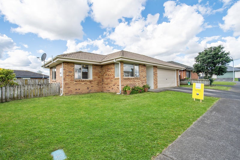 79 Pitt Avenue, Clendon Park, Auckland - Carousel 1