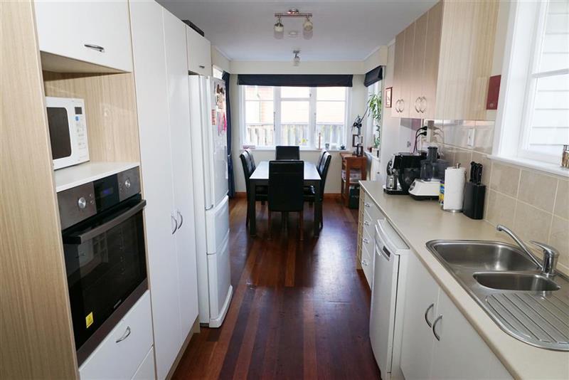 1/1040 High Street, Avalon, Lower Hutt - Carousel 1