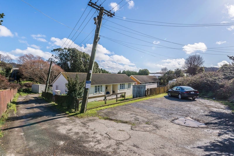 22 Jackson Terrace, Ranui, Porirua - Carousel 2