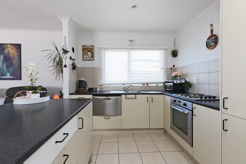 932 Oliphant Road, Raureka, Hastings - Carousel 1