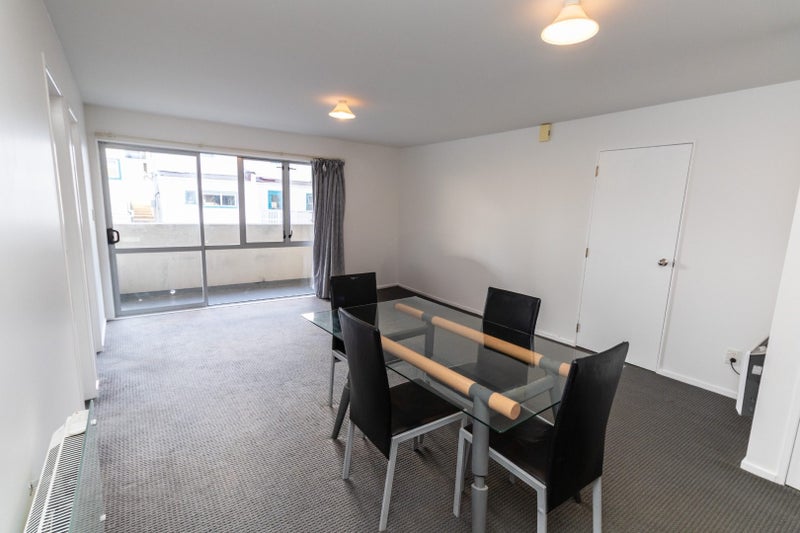 4/27 Drummond Street, Mount Cook, Wellington - Carousel 2