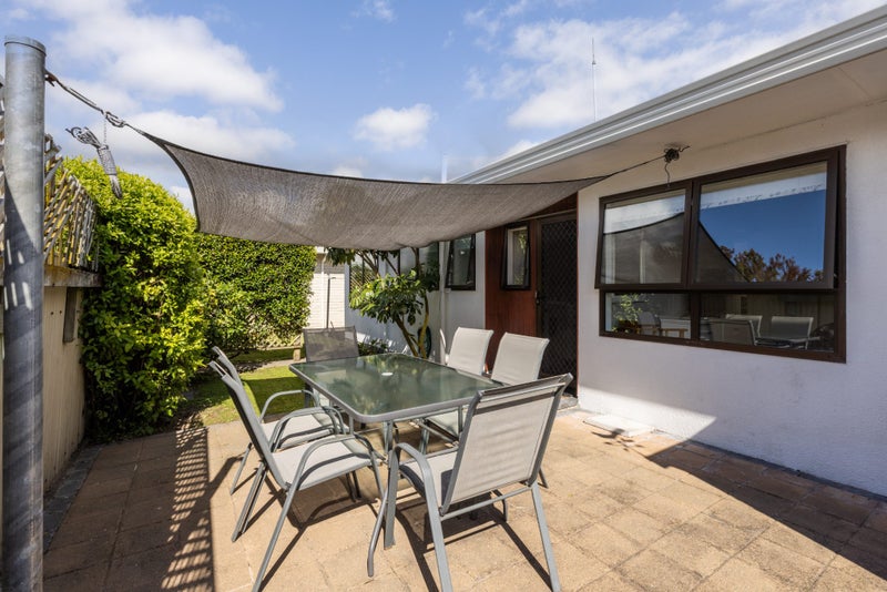 2/83 Douglas Mclean Avenue, Marewa, Napier - Carousel 1