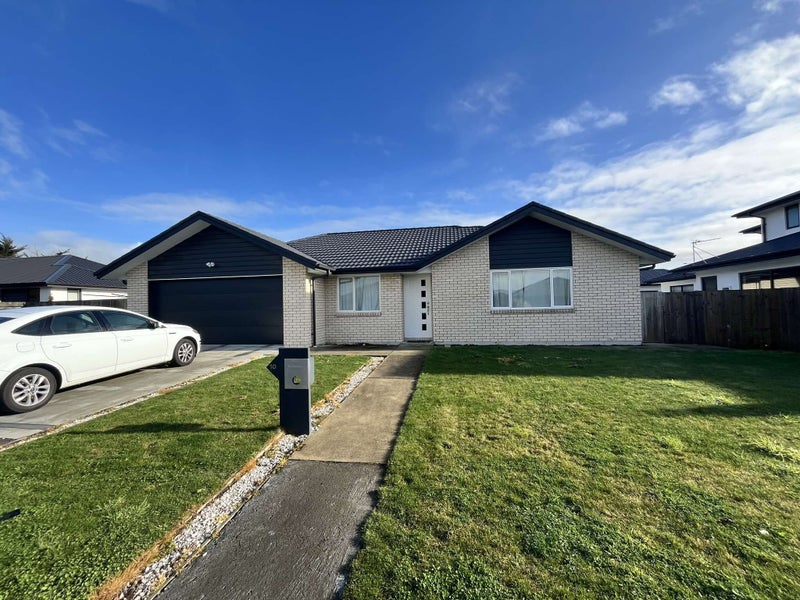 10 Hebe Road, Wigram, Christchurch - Carousel 2