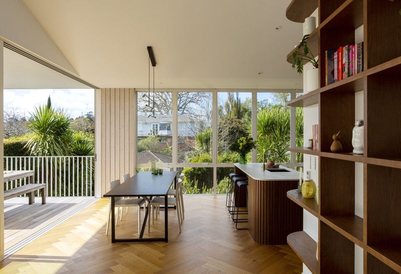 49 Mountain View Road, Morningside, Auckland - Carousel 2