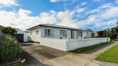 1002 Outram Road, Akina, Hastings - Carousel 1