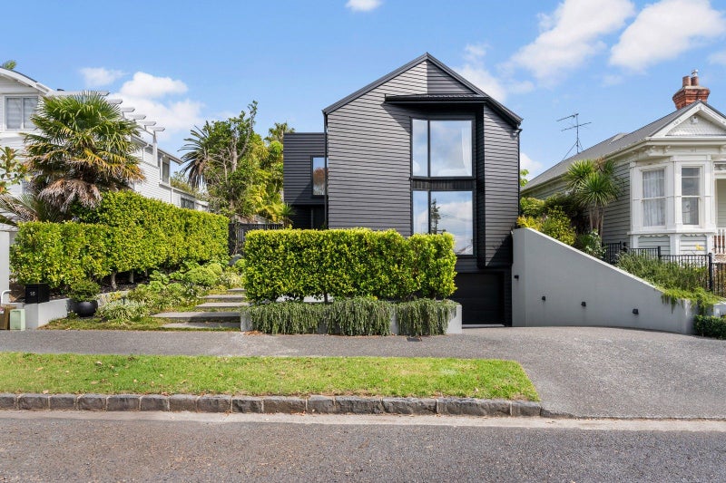 18 Masons Avenue, Herne Bay, Auckland - Carousel 1