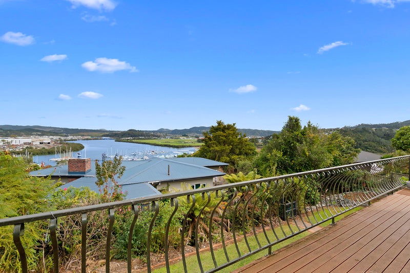 78B Mackesy Road, Parahaki, Whangarei - Carousel 1