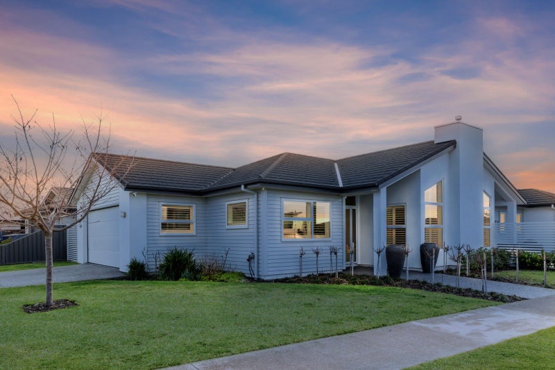11 Aoraki Road, Poraiti, Napier - Carousel 2