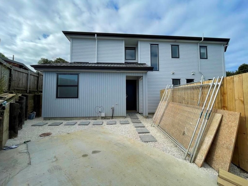 8B Corric Hill, Torbay, Auckland - Carousel 21