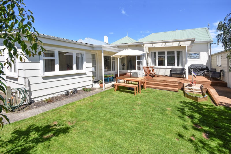 21 Ravelston Street, Saint Kilda, Dunedin - Carousel 2