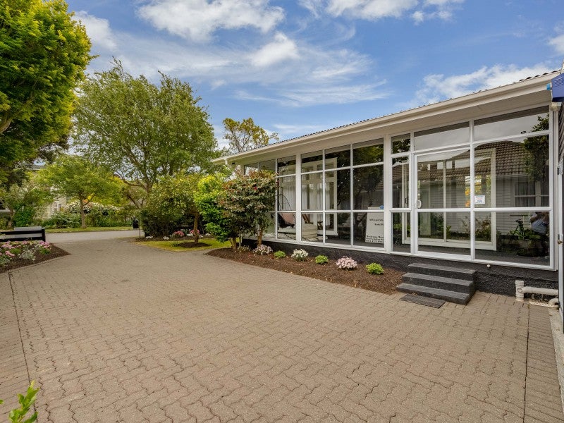 6 Chesney Street, Avalon, Lower Hutt - Carousel 1