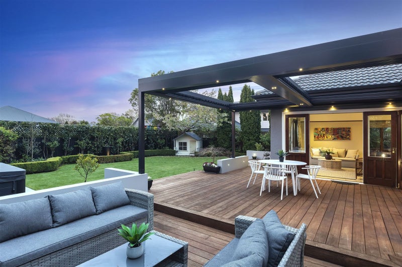 121 Weston Road, St Albans, Christchurch - Carousel 1