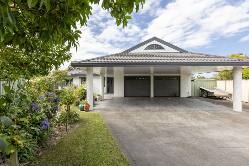10 Cheval Place, Taradale, Napier - Carousel 21