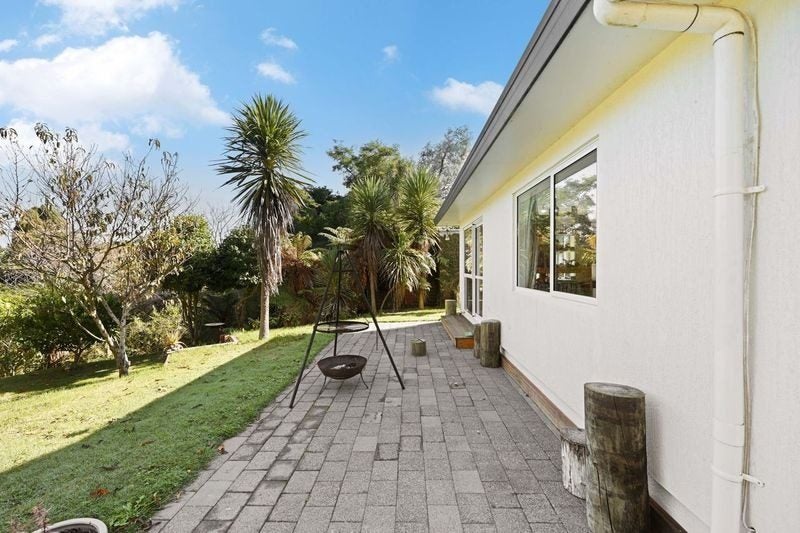 1D Balloch Street, Fairfield, Hamilton - Carousel 2