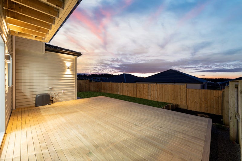 21 Black Shed Road, Flat Bush, Auckland - Carousel 2