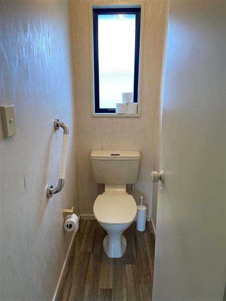 2/15 Kintyre Drive, Broomfield, Christchurch - Carousel 13