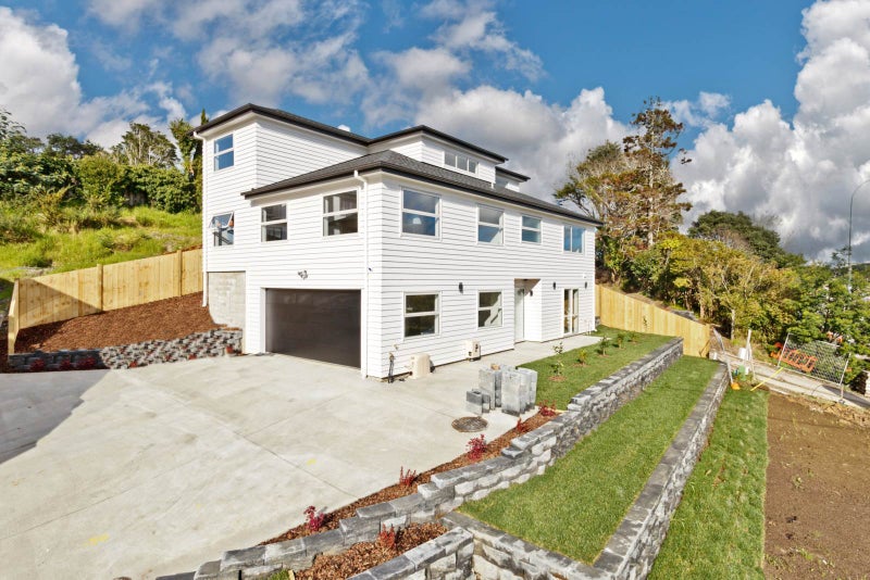 81A Lake Road, Northcote, Auckland - Carousel 27