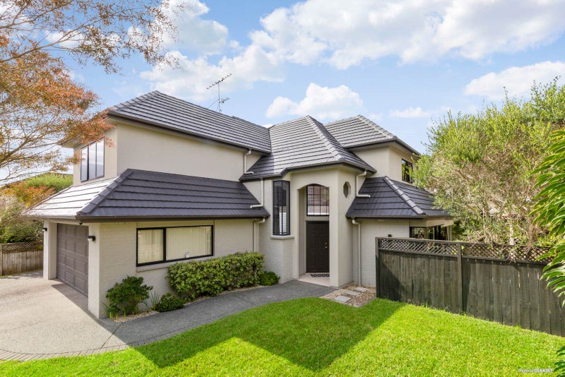 79 Mount Taylor Drive, Glendowie, Auckland - Carousel 1
