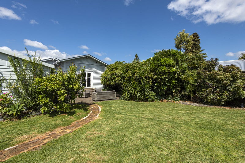 15 Wallace Street, Regent, Whangarei - Carousel 2