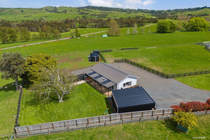 213 Kaiaua Road, Pokeno - Carousel 1