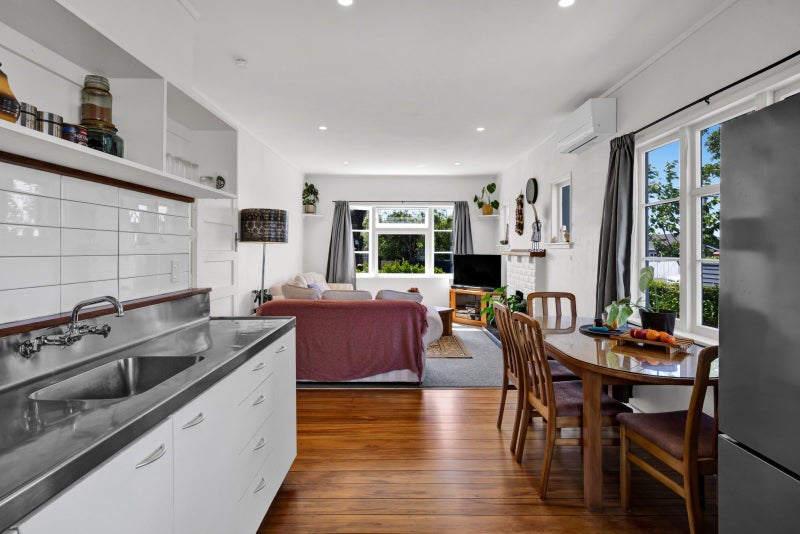 63 Brois Street, Frankleigh Park, New Plymouth - Carousel 2