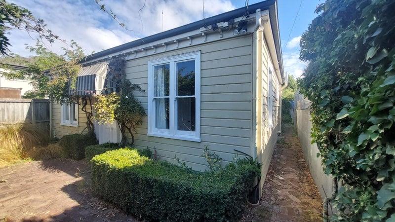 91 Abberley Crescent, St Albans, Christchurch - Carousel 1