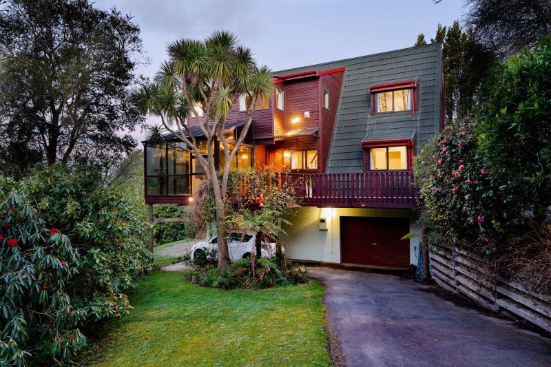 51 Middleton Road, Kew, Dunedin - Carousel 1