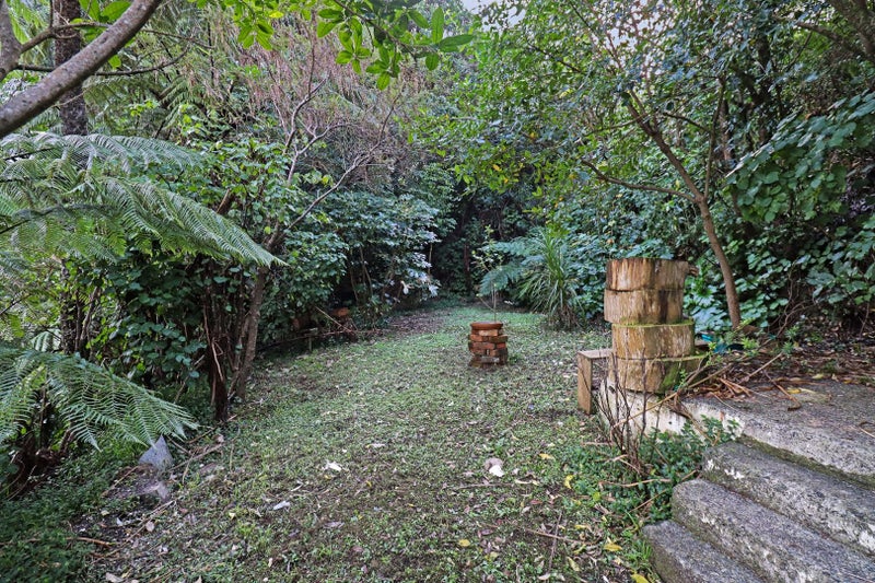 16 Whaui Street, Vogeltown, Wellington - Carousel 6