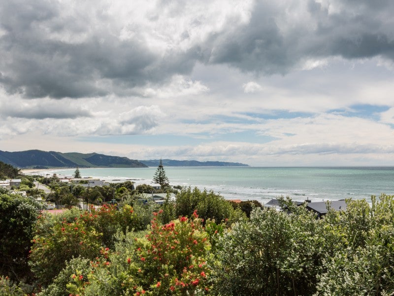 211 Harper Road, Waimārama - Carousel 2