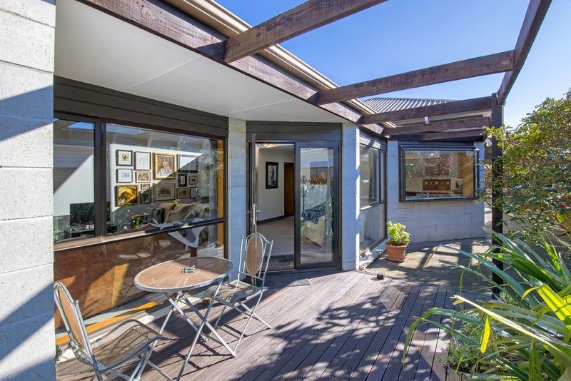 15 Bay View Road, Moncks Bay, Christchurch - Carousel 2