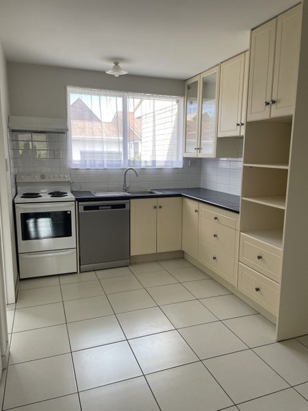 2/154 King Street, Sydenham, Christchurch - Carousel 2