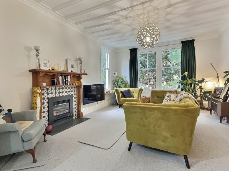 37 Milton Road, Bluff Hill, Napier - Carousel 2