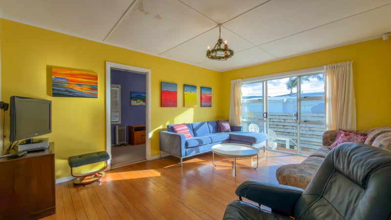 223B Ocean Road, Whangamata, Whangamatā - Carousel 1