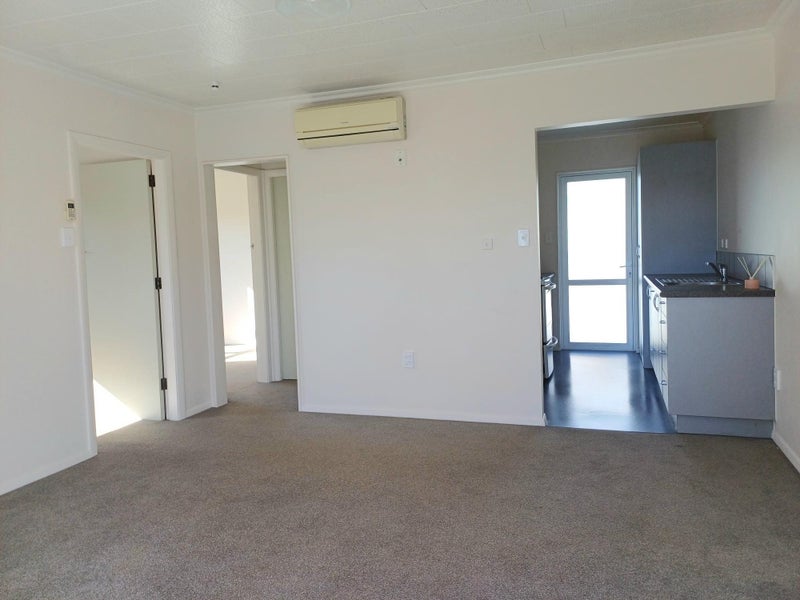 2/24 Parkers Road, Tahunanui, Nelson - Carousel 2