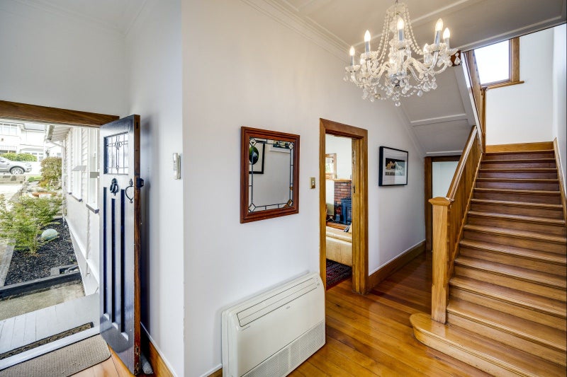 11A Colenso Avenue, Hospital Hill, Napier - Carousel 2