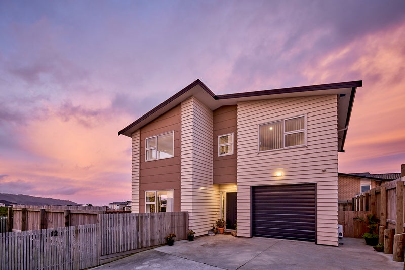 10 Trelawny Terrace, Grenada Village, Wellington - Carousel 1