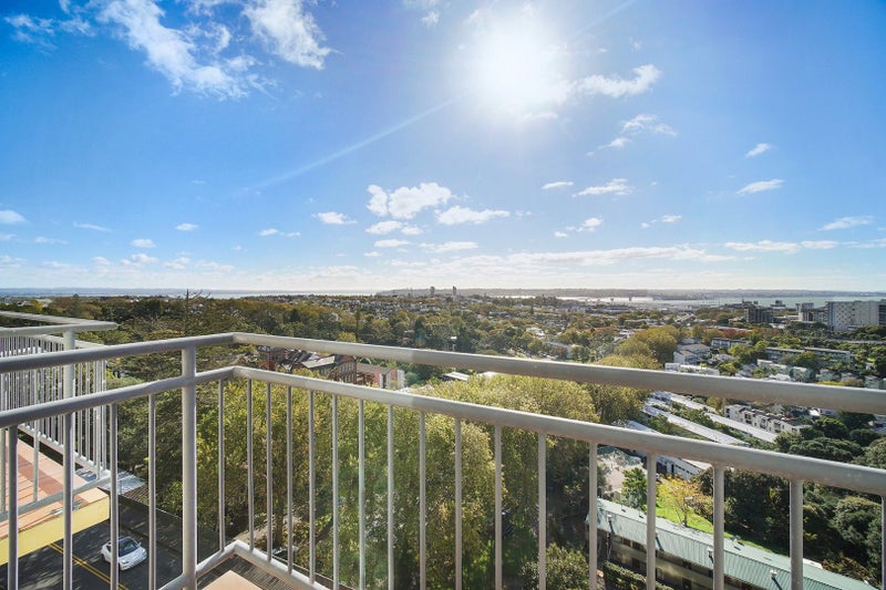 9F/11 Howe Street, Auckland Central, Auckland - Carousel 2