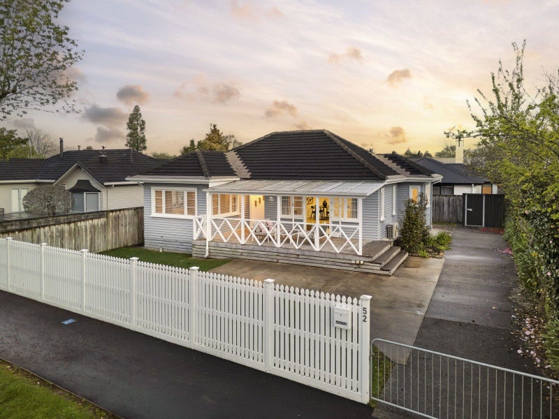 52 Clarkin Road, Fairfield, Hamilton - Carousel 1