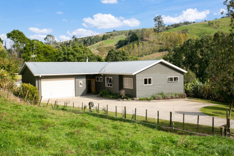 1/304 Te Miro Road, Te Miro - Carousel 1