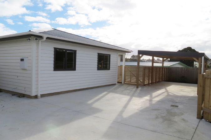 269 Warspite Avenue, Waitangirua, Porirua - Carousel 6